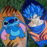 Goku Super Saiyan Azul - Replica de tabla de surf de madera pintada a mano